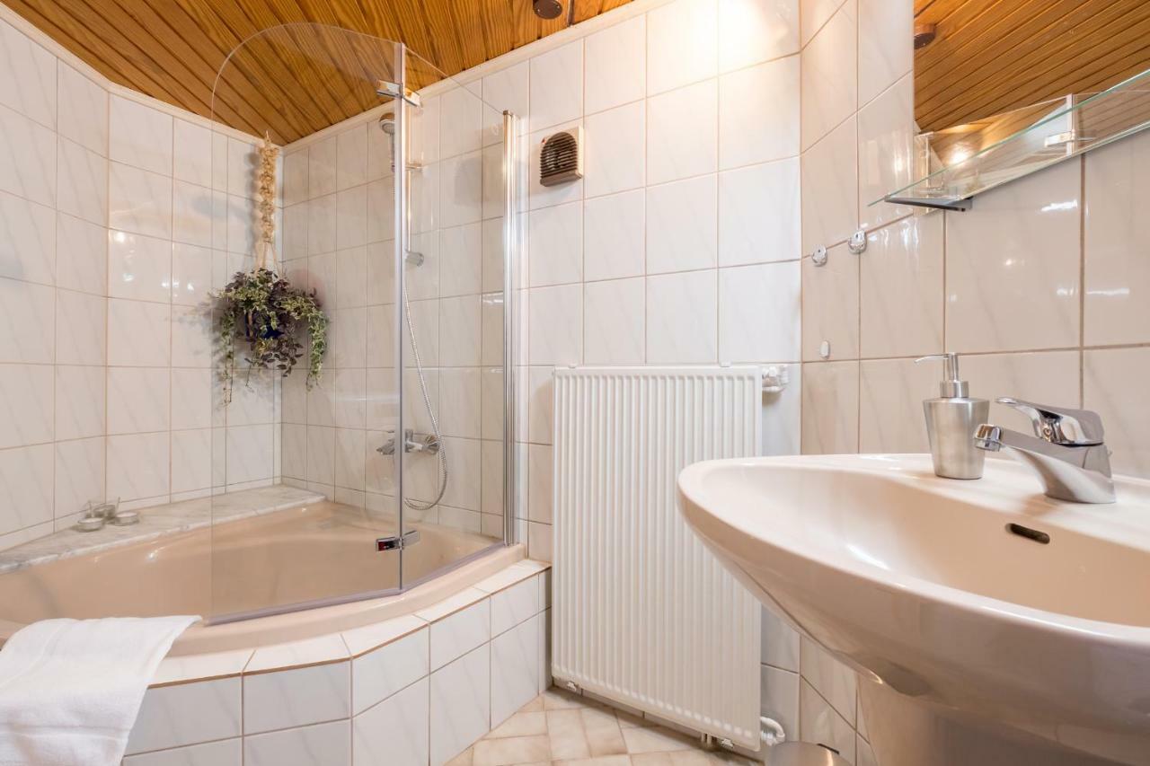 Haus Innerdorf Gemuetliches Ferienhaus Im Taunus Pohl  Dış mekan fotoğraf